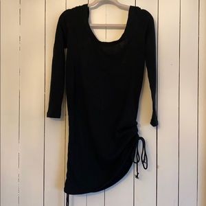 Black long sleeved shirt thin sweater